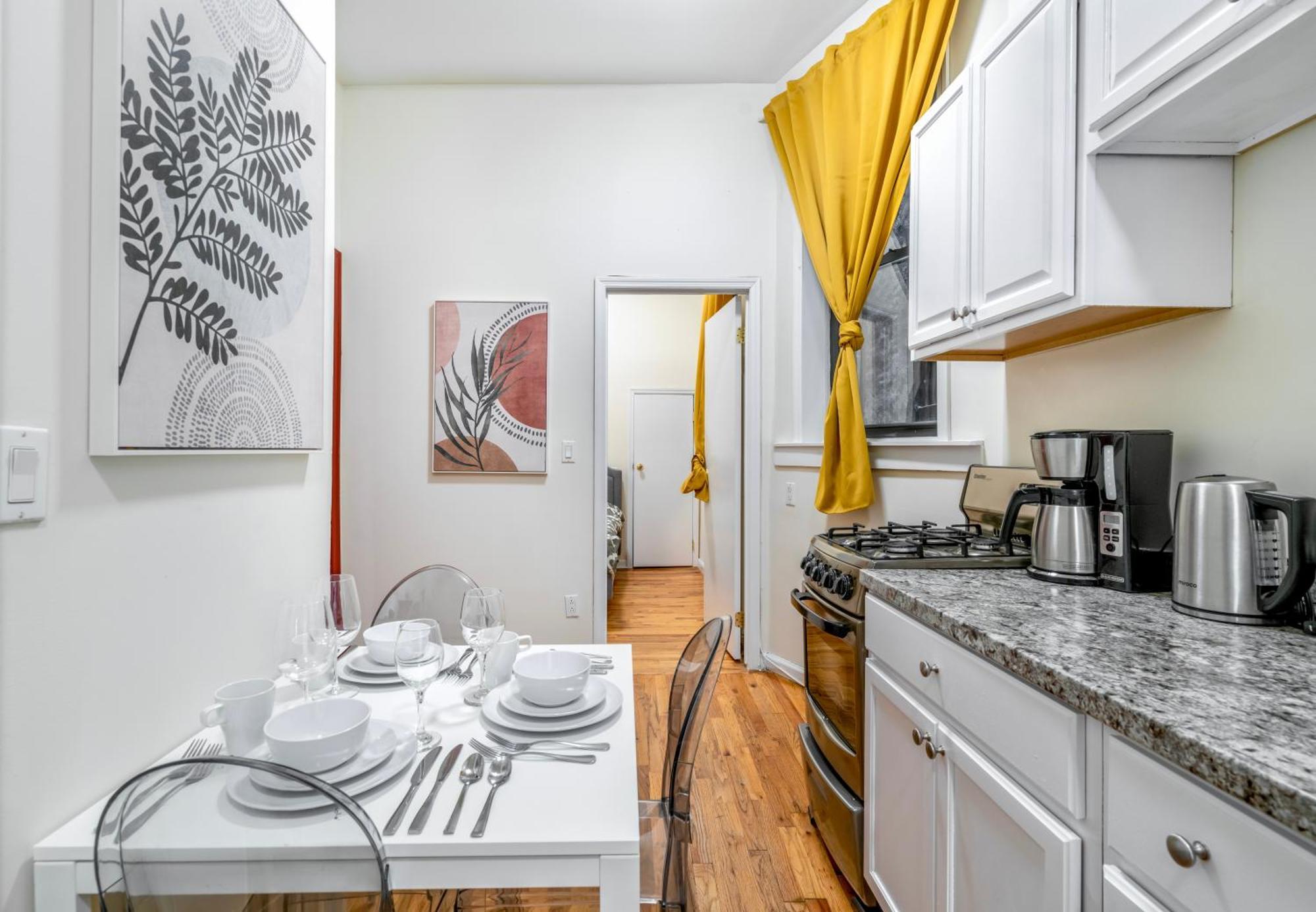 2 Bedroom Hidden Upscale Oasis New York Exterior foto